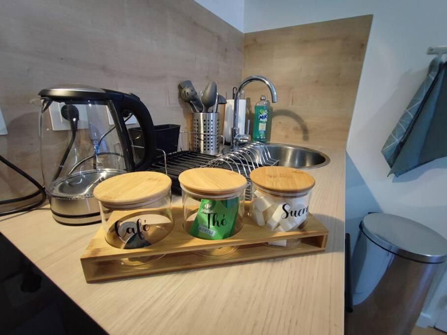 Namaste Studio By T&L Apartment Denain Luaran gambar